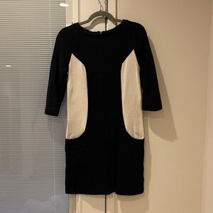 Boden Black and Cream 3/4 Sleeve Shift Dress